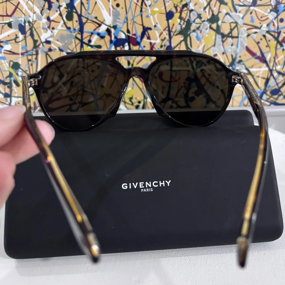 NWOT! GIVENCHY ⚜️ Aviator Sunglasses - Picture 3 of 8